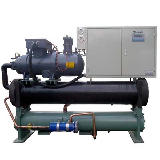 螺杆式冷水机组图片